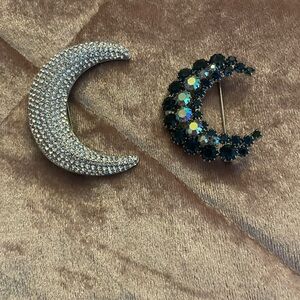 Elegant Silver and Blue Crescent Moon Brooch Set